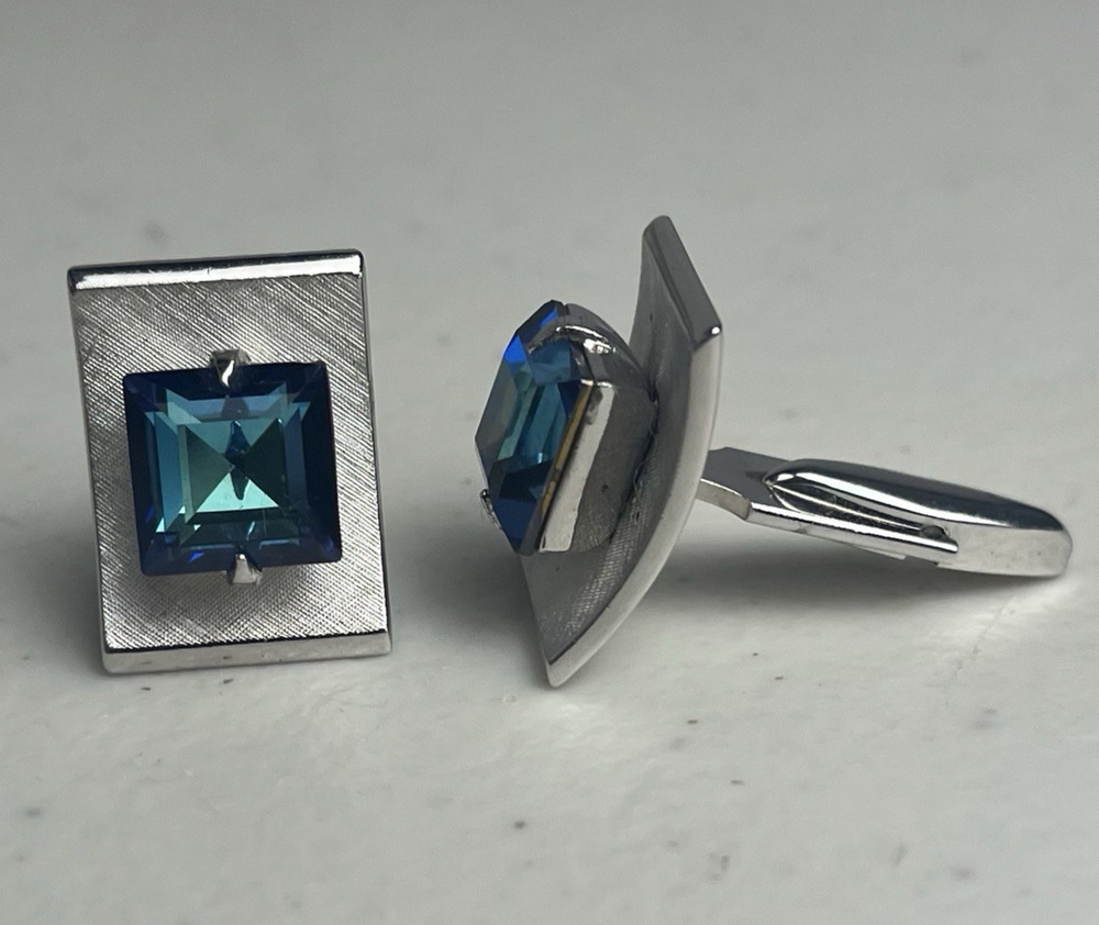 Swank Cufflinks Blue Topaz Crystal Art Glass Brushed Silver Tone MCM Retro 60s 7